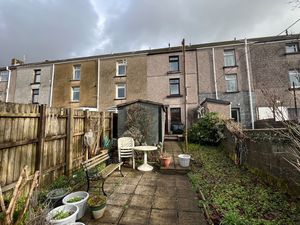 Photo 11- click for photo gallery